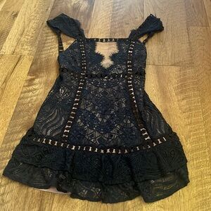 For Love & Lemons Woman’s Lace Dress Size S